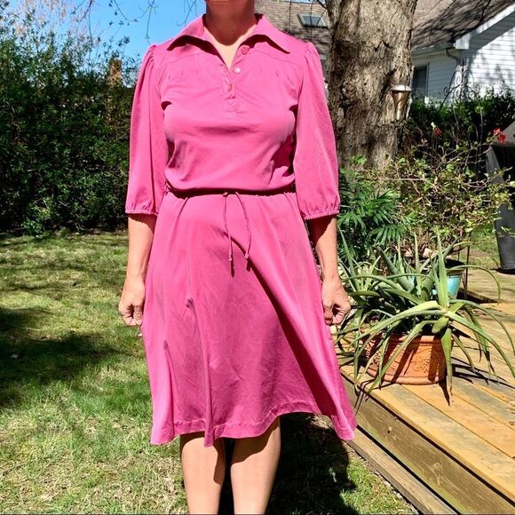 Vintage Dresses & Skirts - Vtg 70s pink polyester knit dress